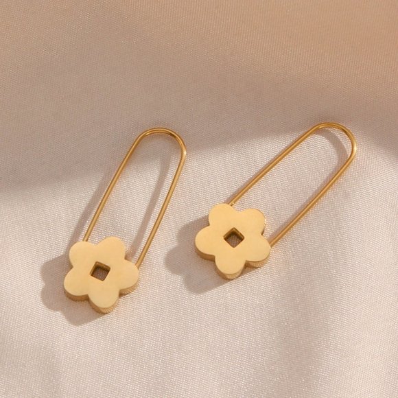 Gold Flower Safety Pin Hoop Earrings 18K Gold Plated - Picture 4 of 10